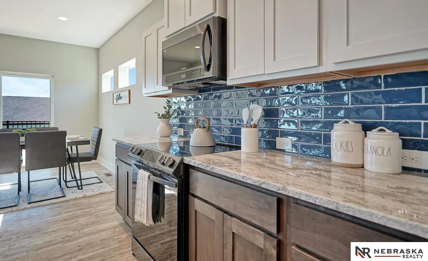1030 N 108th St — staged by Acorn Home Staging