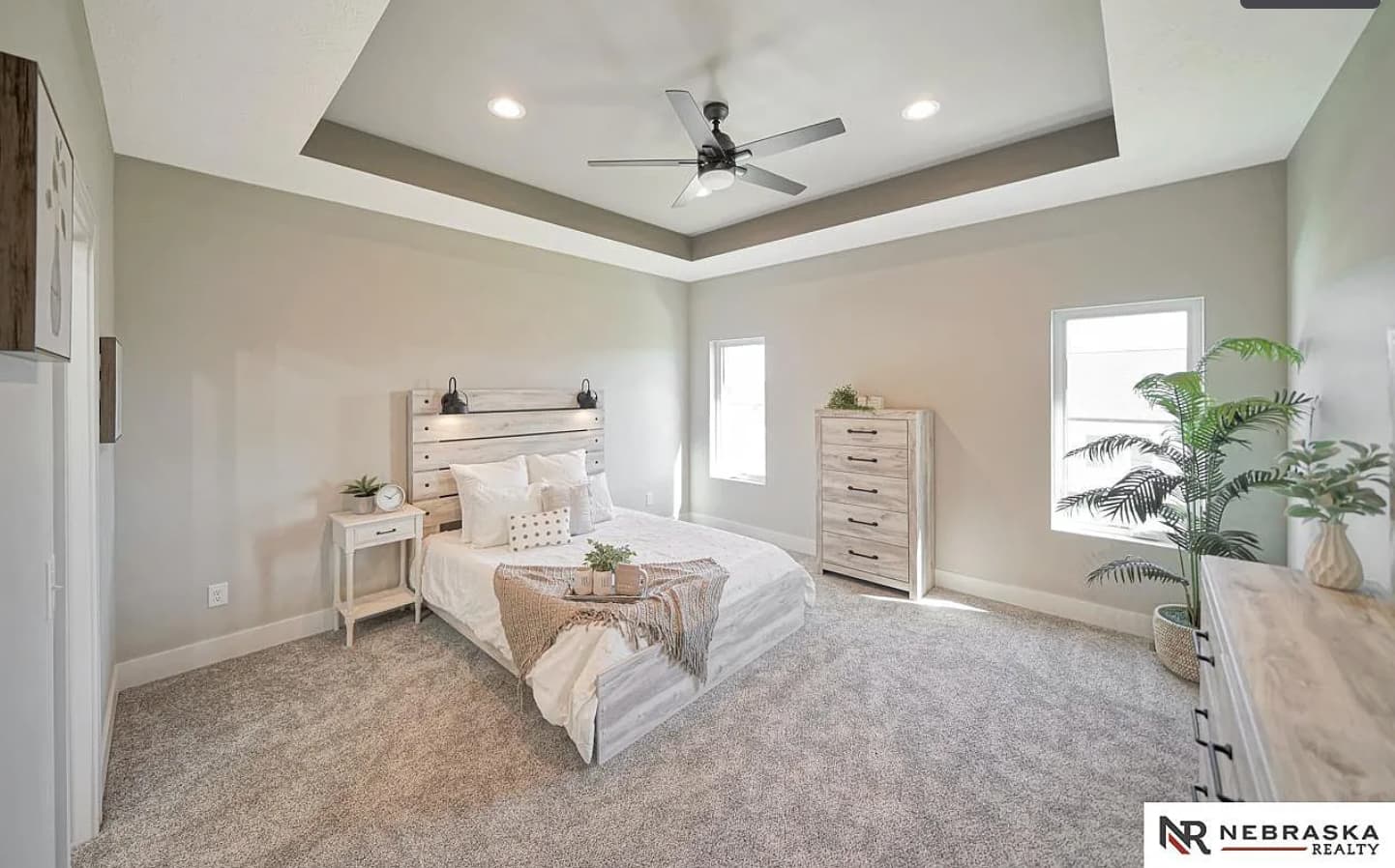1030 N 108th St — staged by Acorn Home Staging