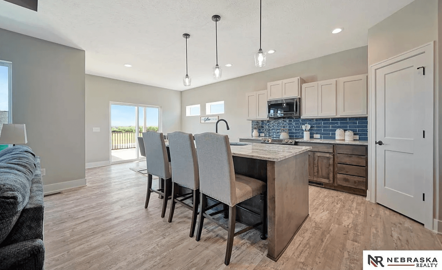1030 N 108th St — staged by Acorn Home Staging