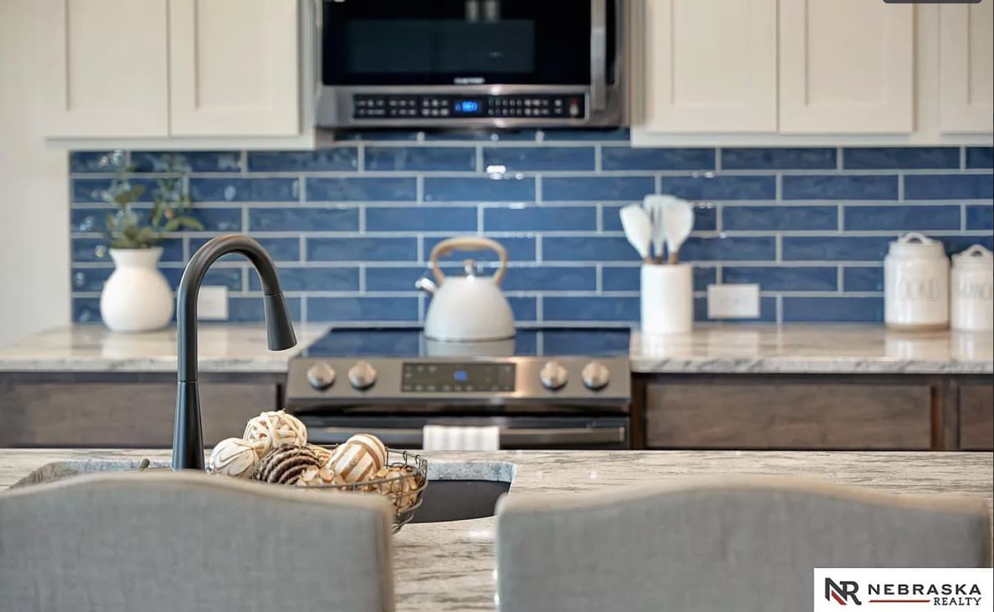 1030 N 108th St — staged by Acorn Home Staging