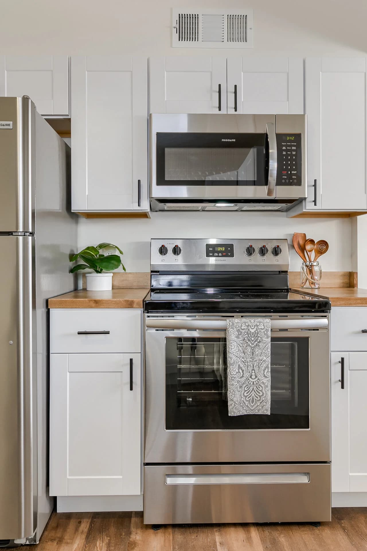 Benton — staged by Acorn Home Staging