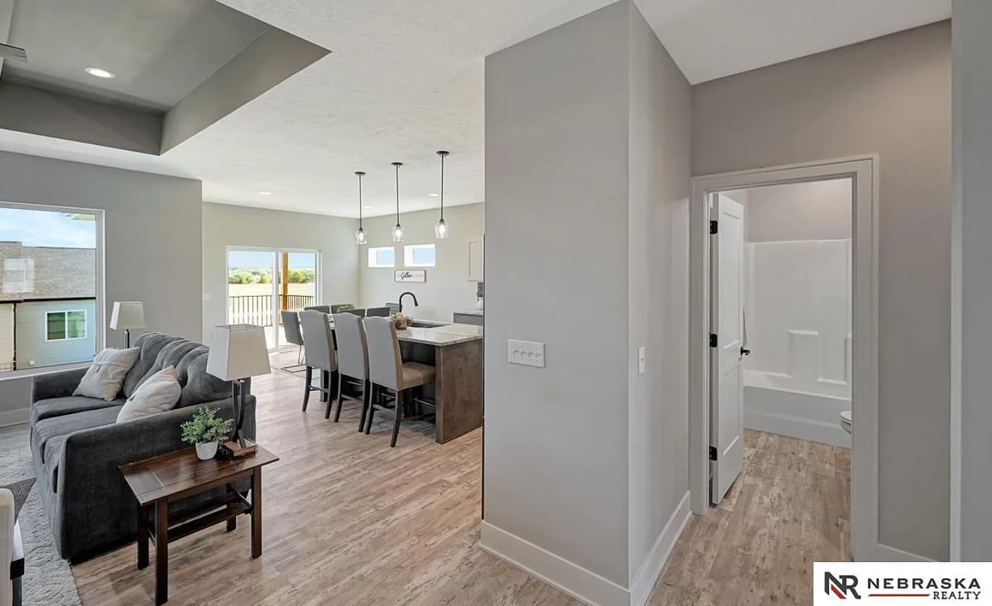 1030 N 108th St — staged by Acorn Home Staging
