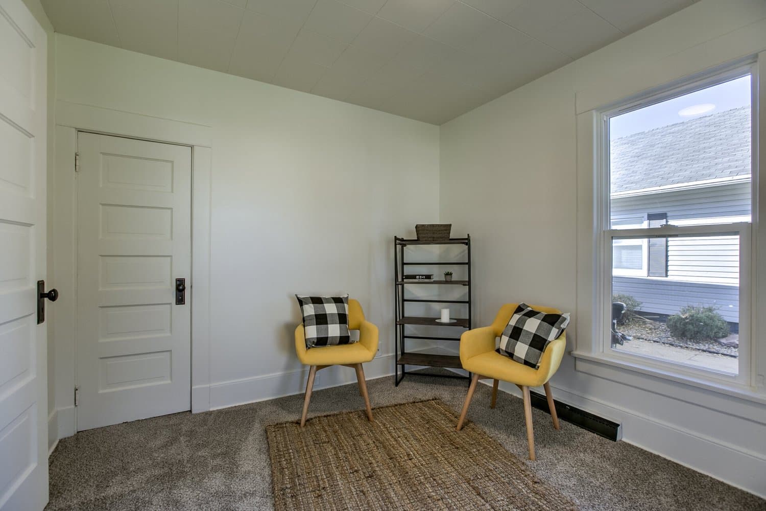 Platte Avenue — staged by Acorn Home Staging