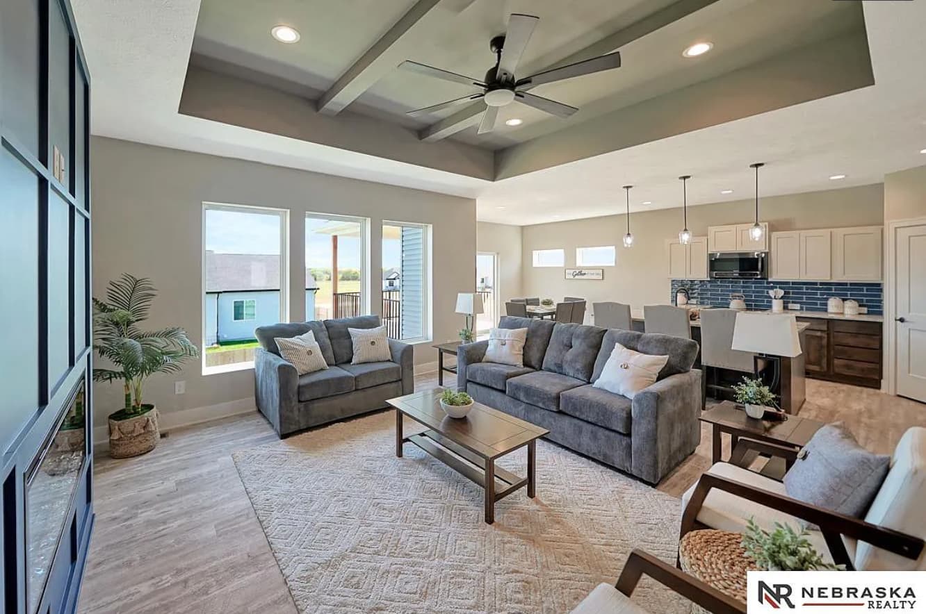 1030 N 108th St — staged by Acorn Home Staging