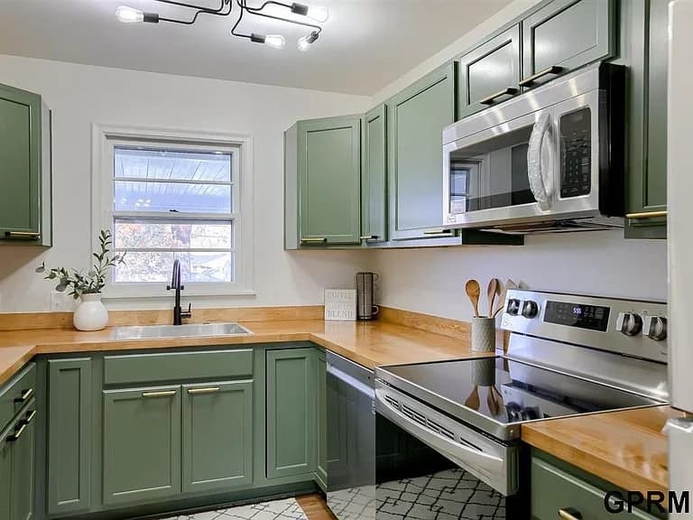 Photo — Acorn Home Staging